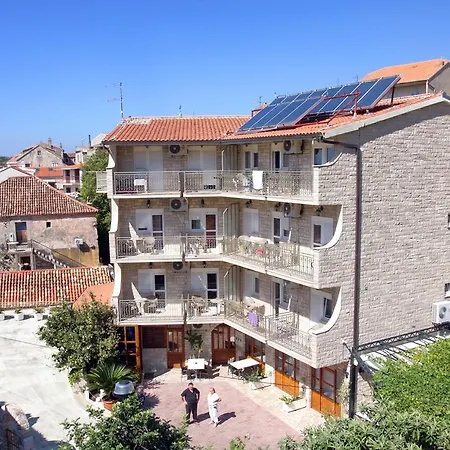Szálloda Hotel Makarska 3*